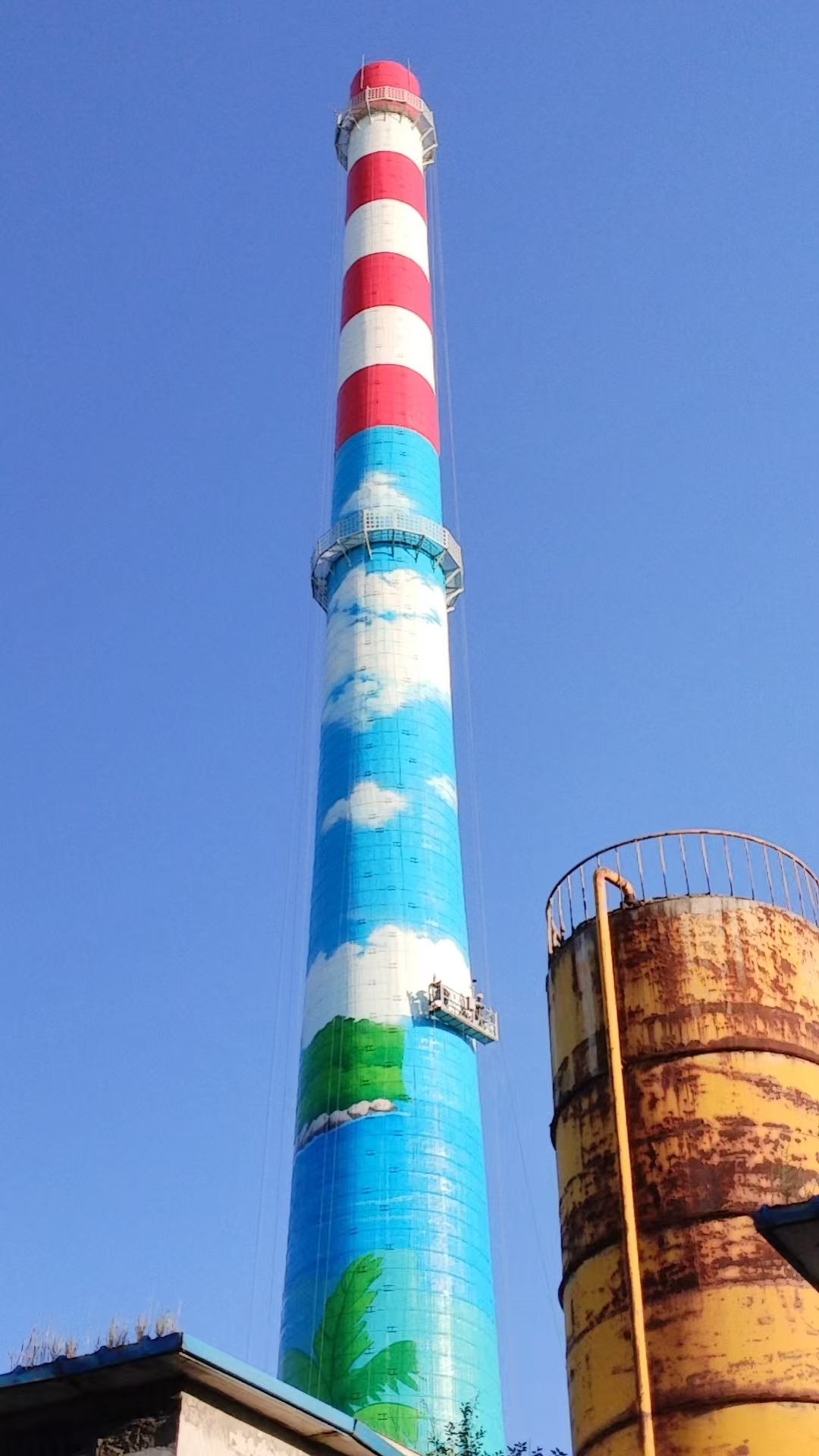 彩绘焕新工业风 绿动沈阳新地标​— 91香蕉下载网址建设打造电厂烟囱美学